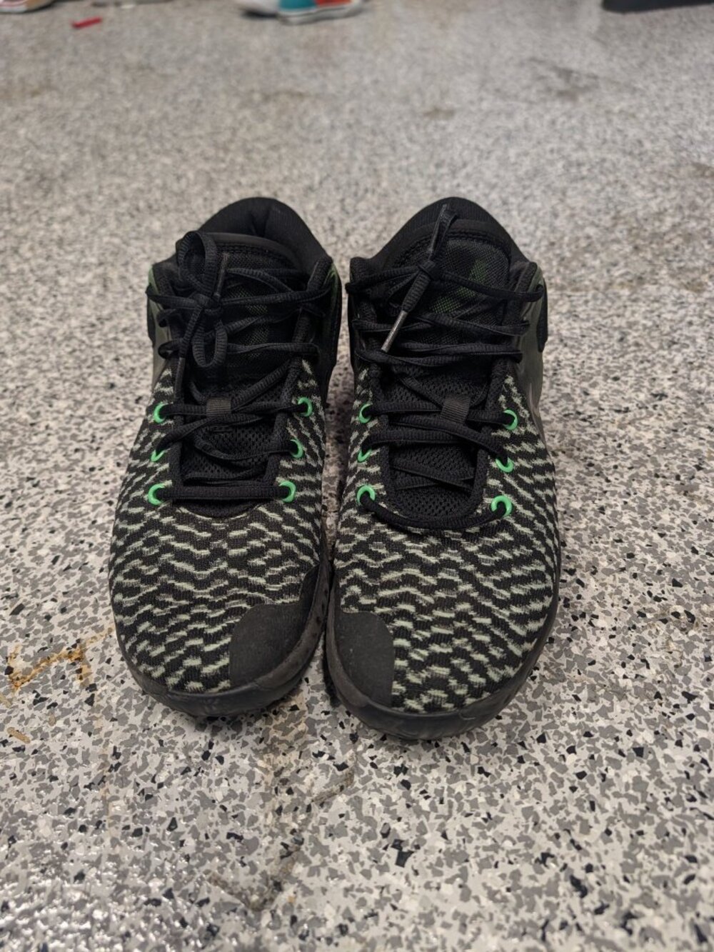 Nike KD Black and Green Sneakers Size 9.5